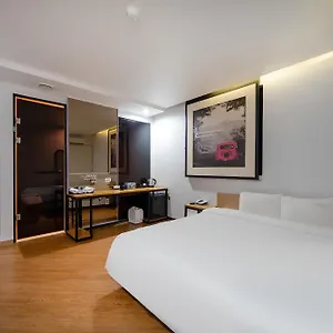 Hotel 2 Heaven Seomyeon ***